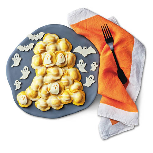 Details 1, Pasta