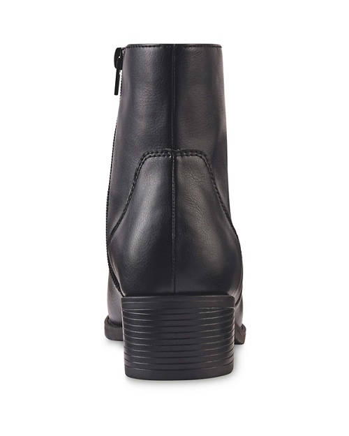 Details 1, Adults' Boots