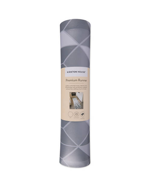 Front shot 2, Premium Runner