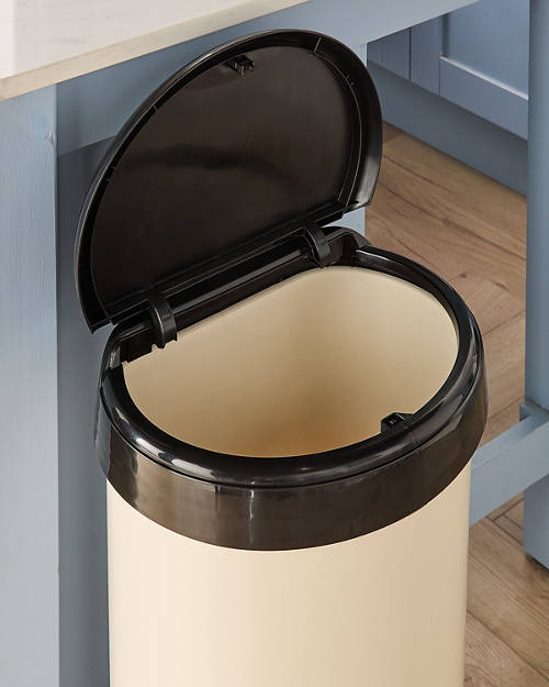 Lifestyle 2, Touch Bin