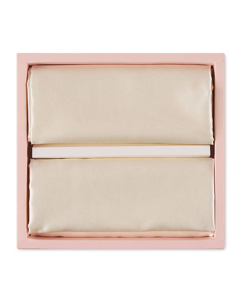 Front shot 2, Satin Gift Set