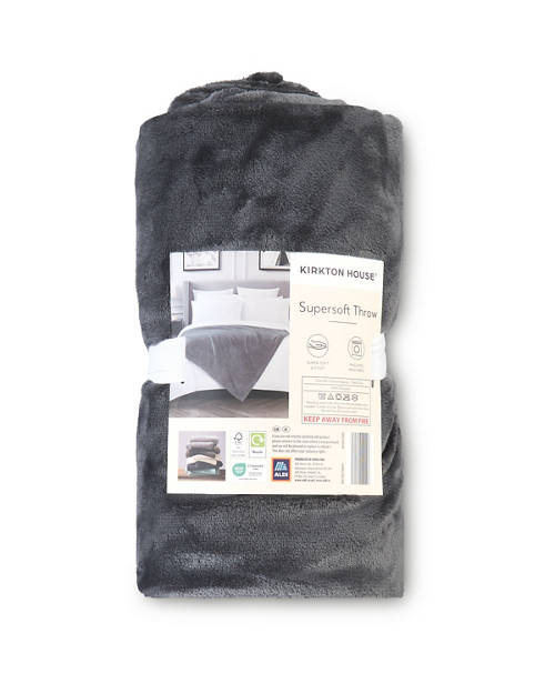 Front shot 2, Supersoft Throw