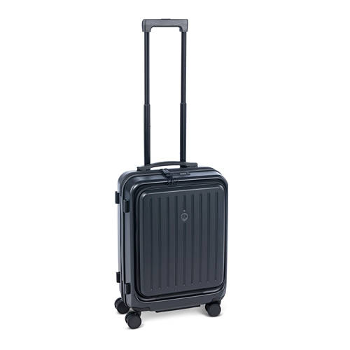 Podrobnosti 1, Potovalni kovček