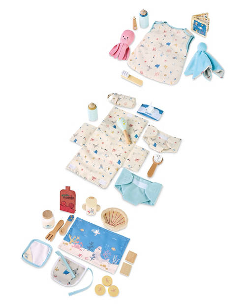 Group 1, Wooden Doll Care Accessories