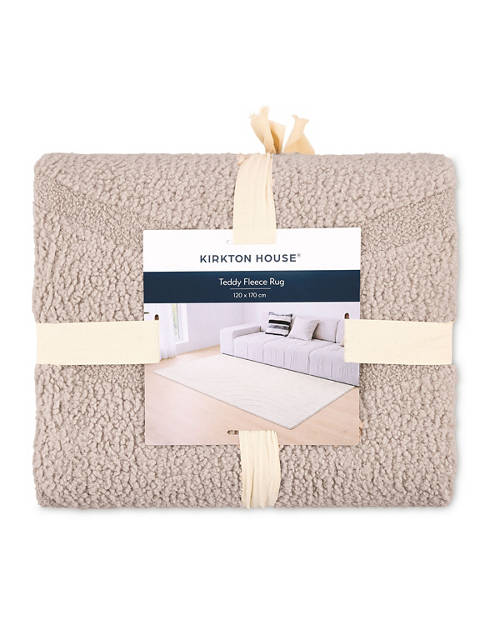 Front shot 2, Teddy Fleece Rug