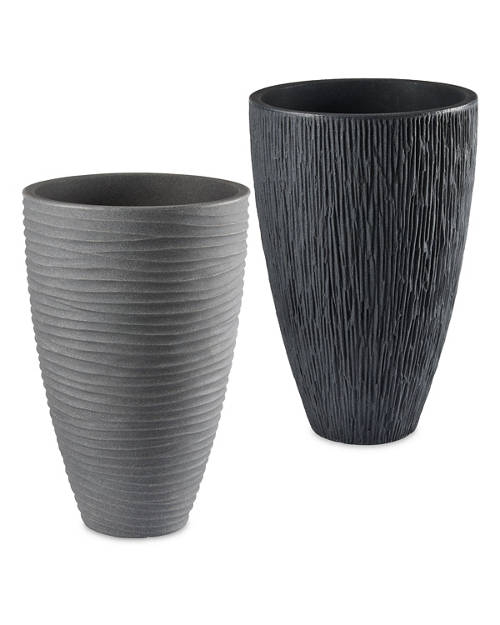 Group 1, Grooved Plastic Planter