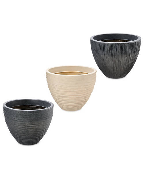 Group 1, Grooved Plastic Planter