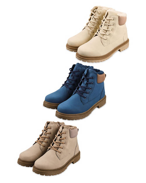 Group 1, Autumn Boots