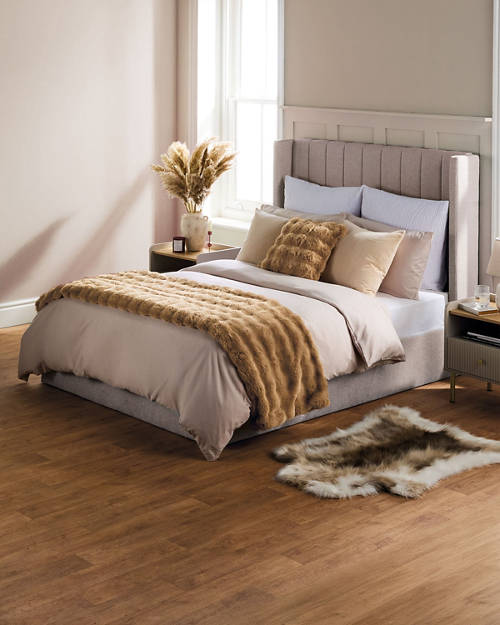 Lifestyle 1, Faux Fur Cushion