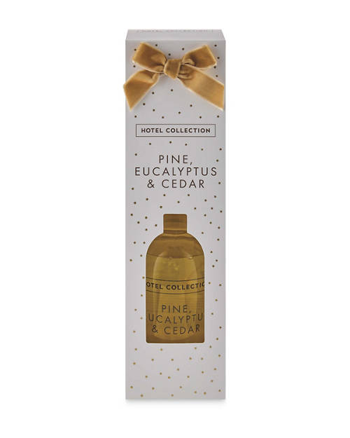 Front shot 2, Premium Candle / Reed Diffuser