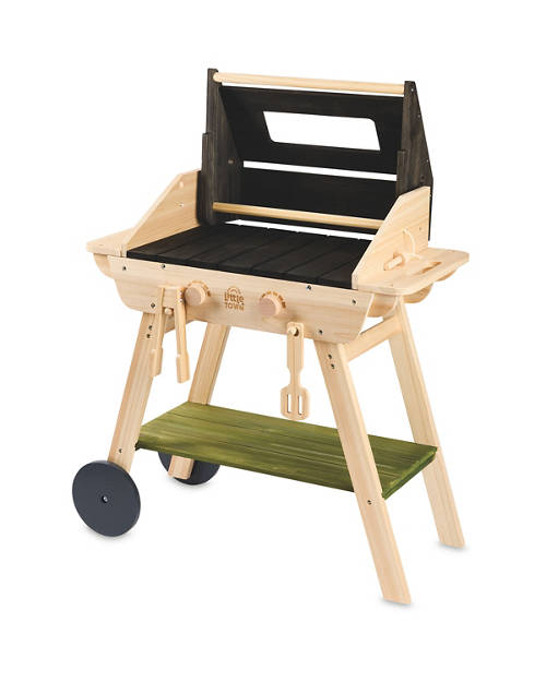 Front shot 2, Wooden Outdoor BBQ