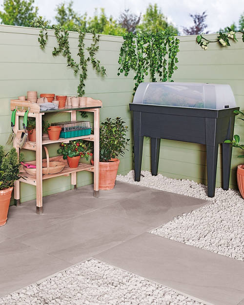 Lifestyle 1, Wooden Raised Planter