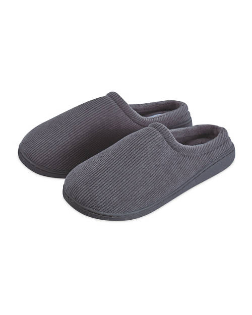 Slippers Product Image Front shot 01