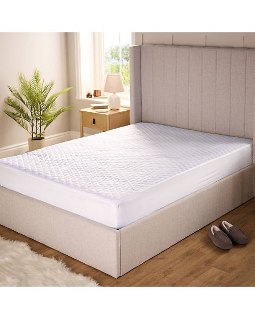 Lifestyle 1, Mattress Protection Assortment