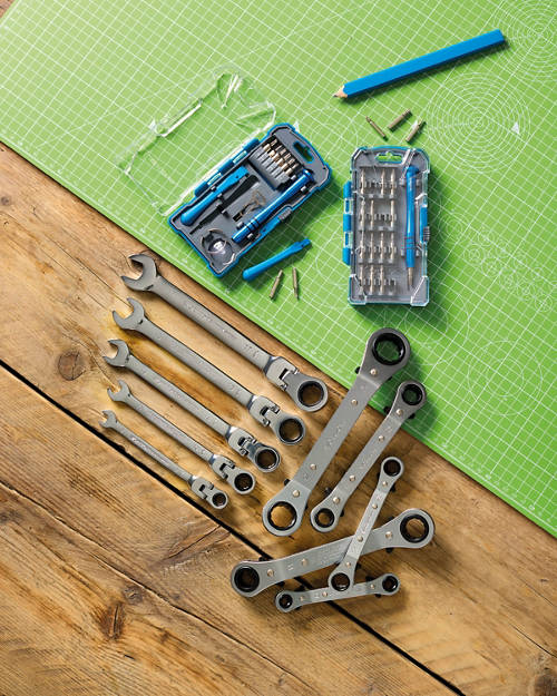 Lifestyle 1, Precision Tools / DIY Knives
