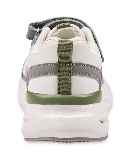 Details 1, Sportive Trainers