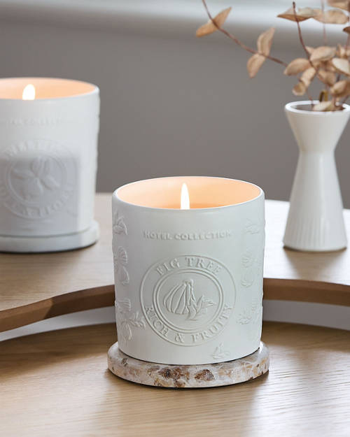 Lifestyle 1, Classic Ceramic Candle