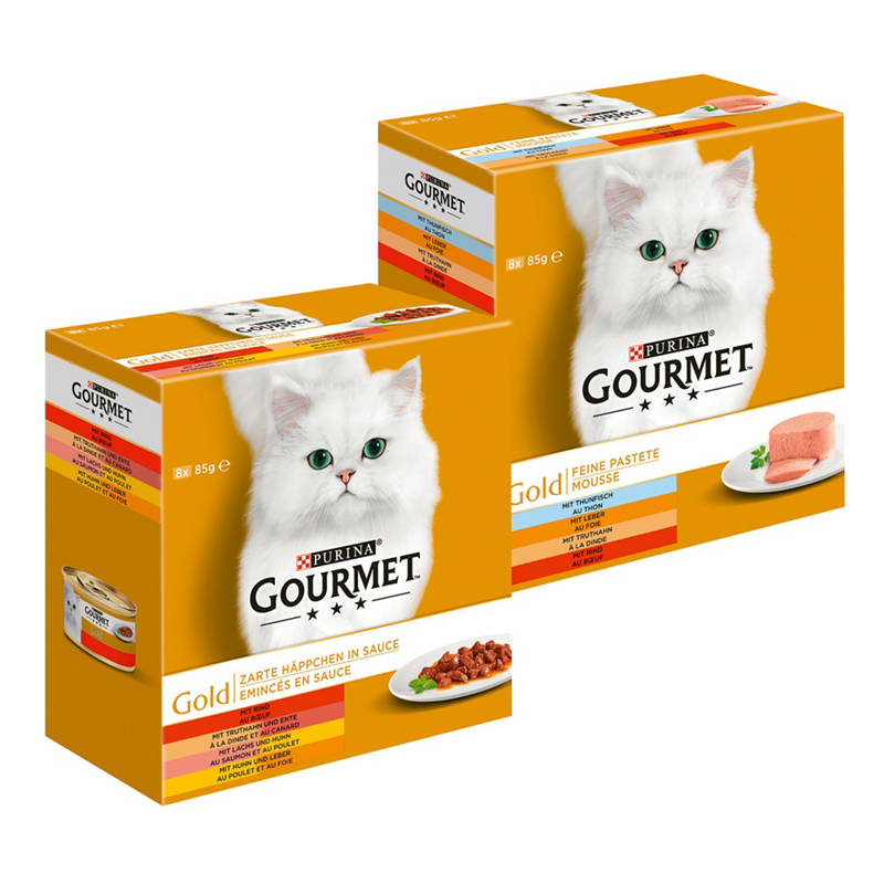 Cibo umido per gatti in vaschette
